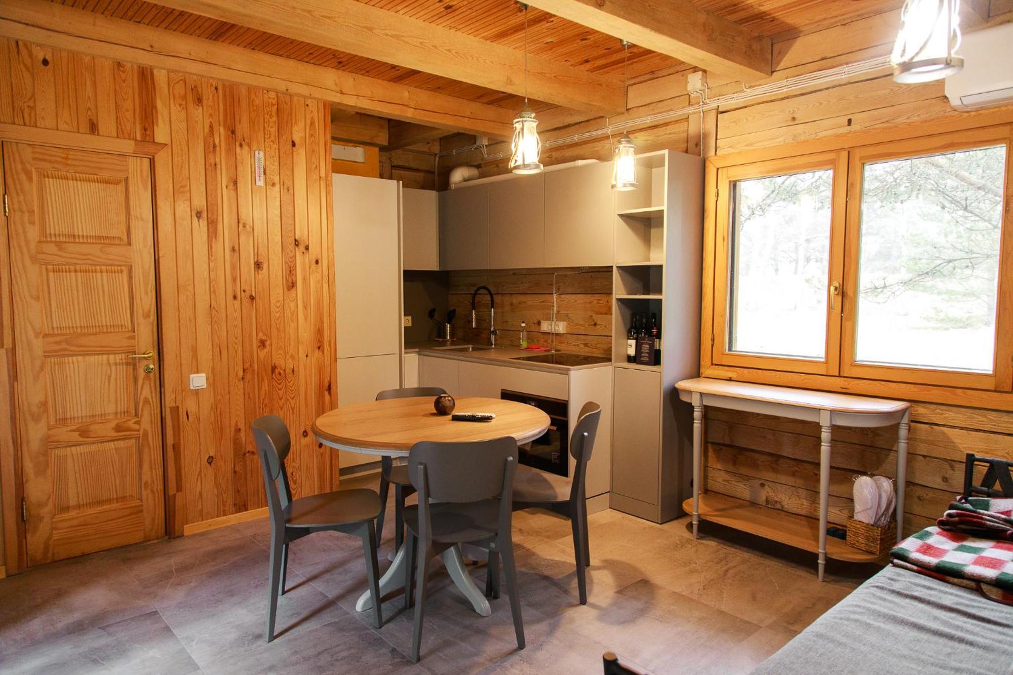 Roze Guest Houses Sklandas Бернати Экстерьер фото