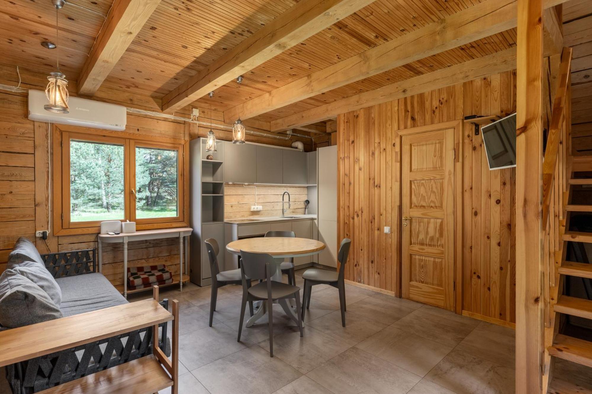 Roze Guest Houses Sklandas Бернати Экстерьер фото