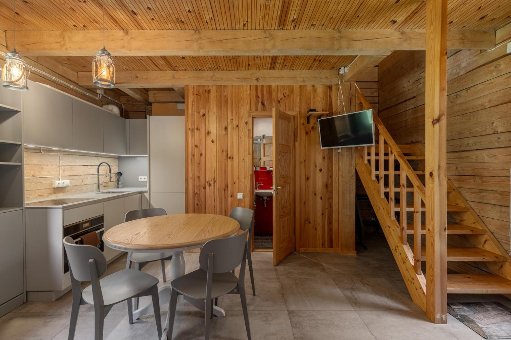 Roze Guest Houses Sklandas Бернати Экстерьер фото