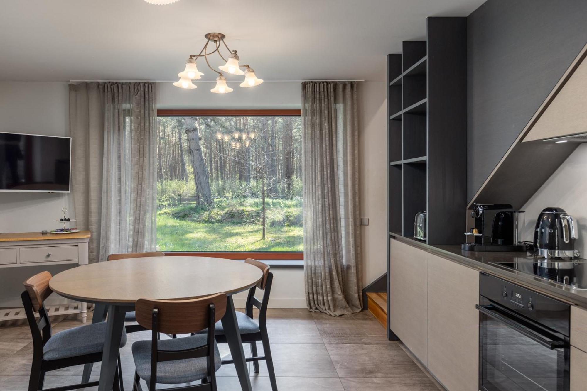 Roze Guest Houses Sklandas Бернати Экстерьер фото
