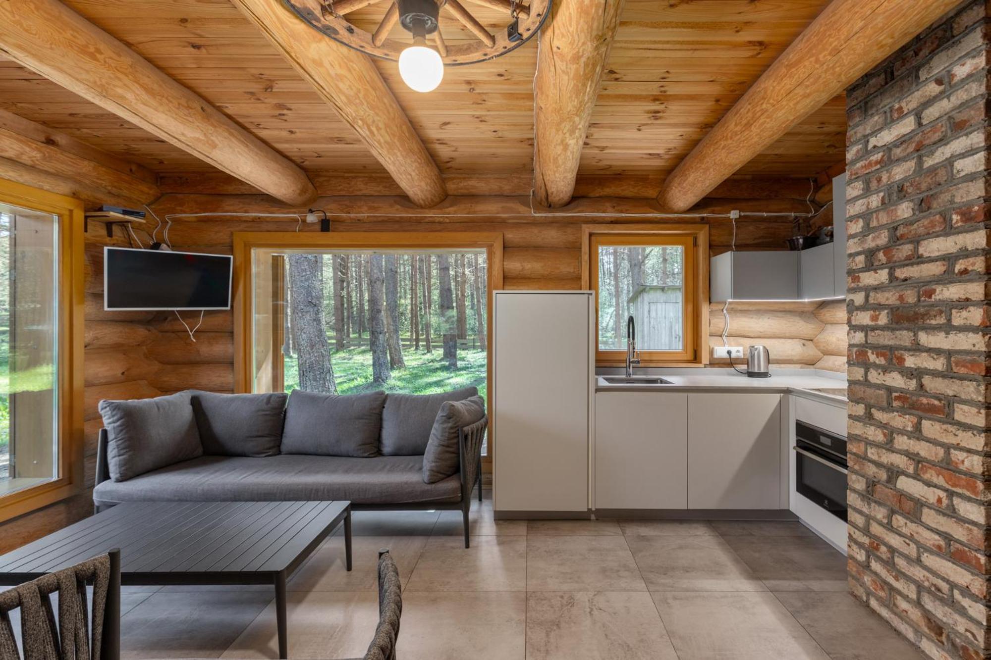 Roze Guest Houses Sklandas Бернати Экстерьер фото